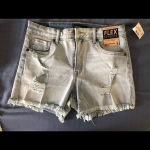 Aeropostale’s Short